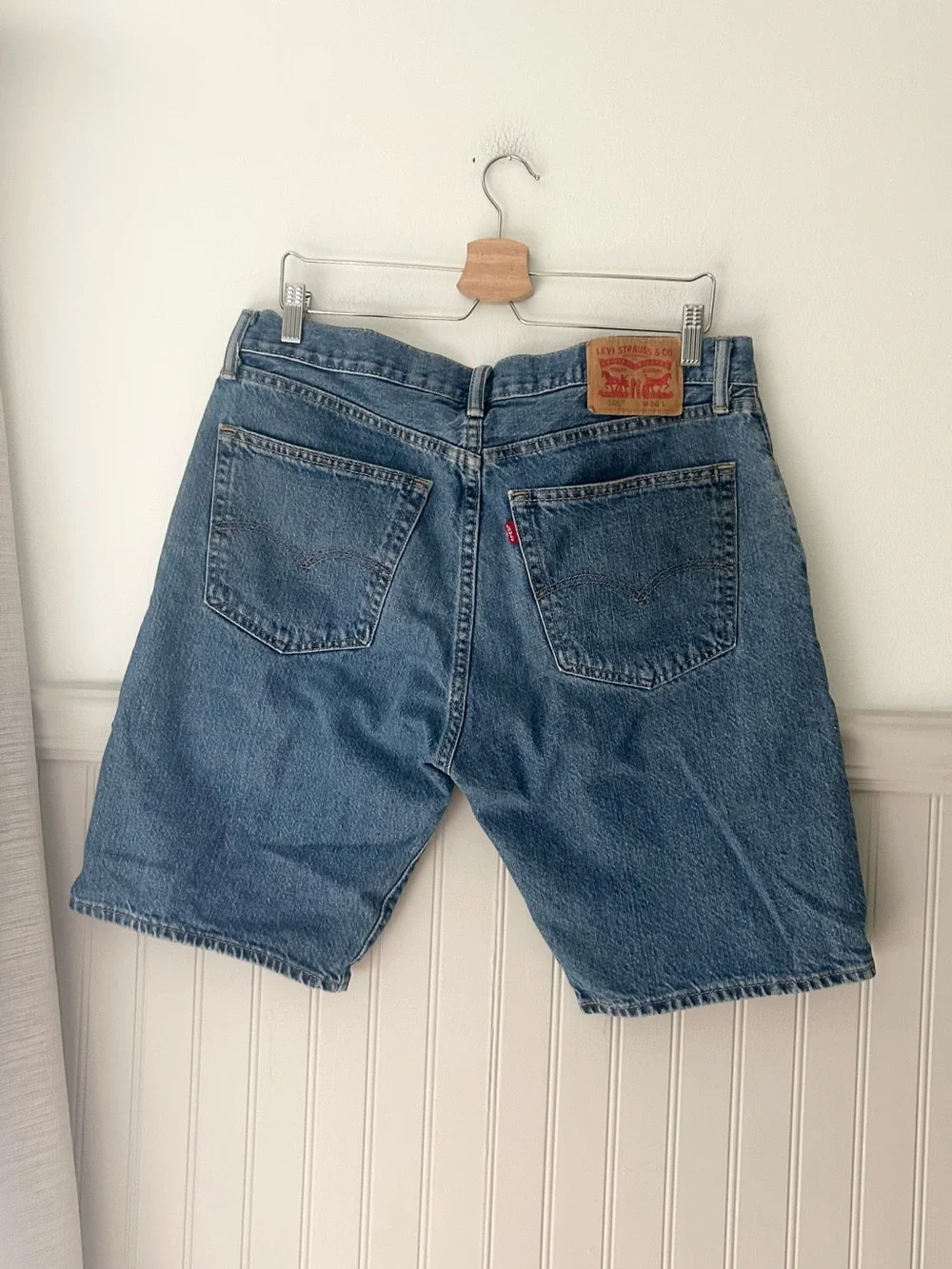 Levi’s 505 Men’s Waist 36 Denim Jean Shorts Classic Blue